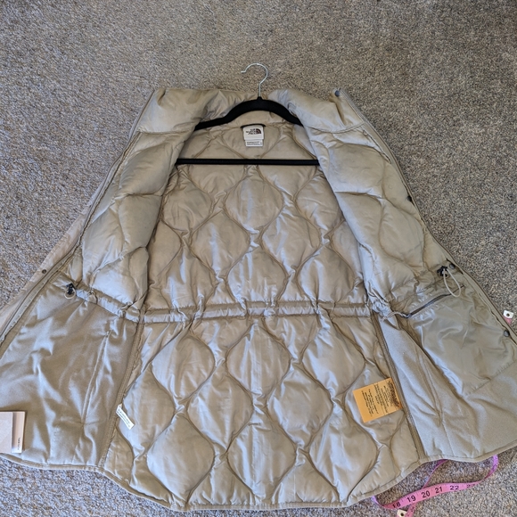NWT The North Face Women's Westcliffe Down Vest - Picture 12 of 16